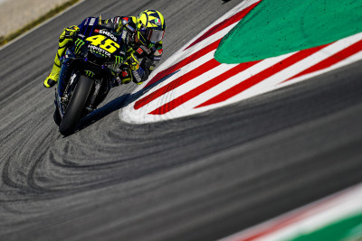 Soal Belokan 10 Sirkuit Catalunya yang Berbahaya thumbnail